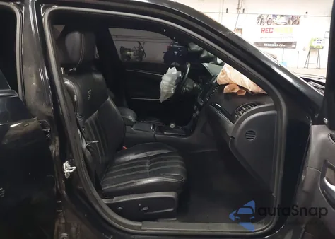 2018 Chrysler 300 300S Awd from USA, damaged, VIN 2C3CCAGG1JH141402